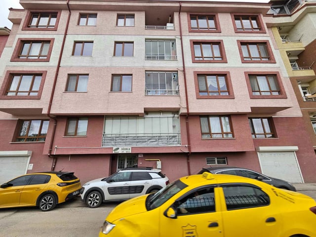 REMAX MOD'DAN KUMLUBEL MAH SATILIK GENİŞ 2+1 DAİRE
