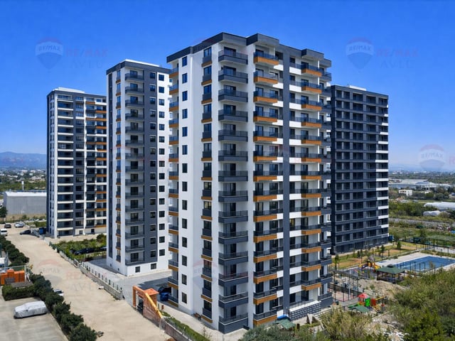 REMAX AVLU'DAN TÖMÜK'TE DENİZE YAKIN 1+1 EŞYALI KİRALIK DAİRE