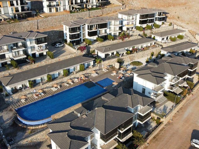 PINARA LİFE SİTESİNDE DENİZ MANZARALI 2+1 DAİRE
