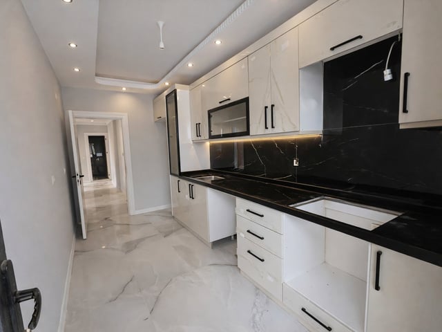 SIRASÖĞÜTLERDE MARMARAYA YAKIN 3+1 SIFIR LÜKS DAİRE