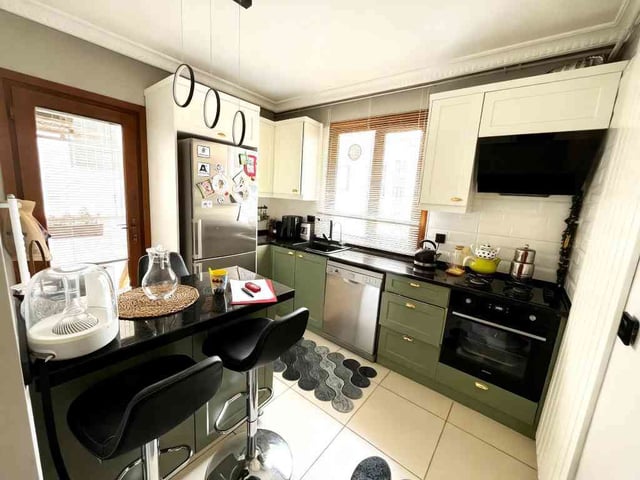 EYÜP KARADOLAP MAH.'DE 2+1 SATILIK DAİRE YAŞAM PARK EVLERİ BUTİK SİTE