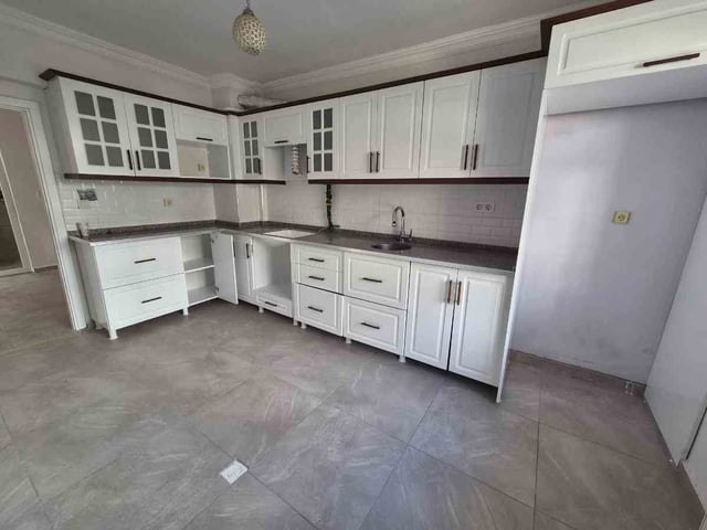 DOĞUKENT’TE SİTE İÇERİSİNDE SATILIK 3+1 FERAH DAİRE