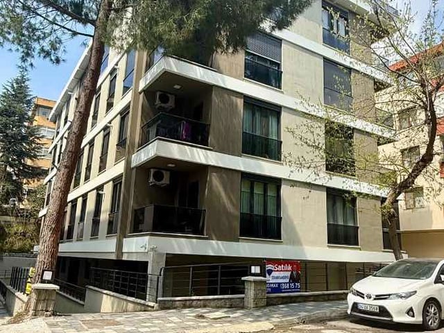 ACIBADEM ŞHT. ŞÜKRÜ SOKAK'TA YENİ BİNADA GENİŞ BALKONLU 2+1 DAİRE..