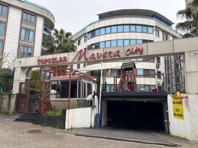 REMAX KAYA ESENYURT SITE İÇERİSİNDE SATILIK DAİRE 2+1