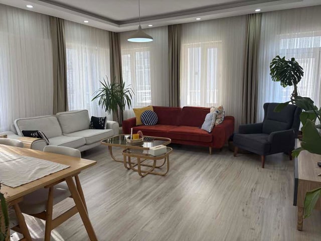 KONYAALTI UNCALI MAHALLESİ SİTE İÇİNDE DOĞALGAZLI 3+1 SATILIK DAİRE