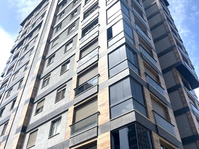 KAPTANARIF SOK. GÜVENLIKLI, BALKONLU 3+1 DAIRE