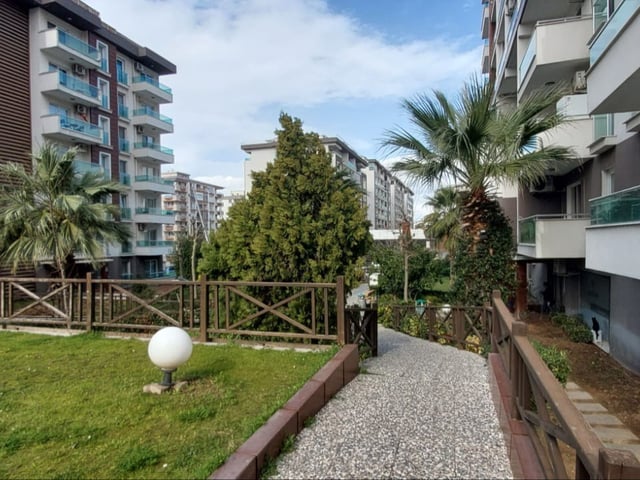 ALİAĞA SN PARK SİTESİNDE 1+1 KİRALIK HAVUZLU, KAPALI OTOPARKLI, MODERN DAİRE