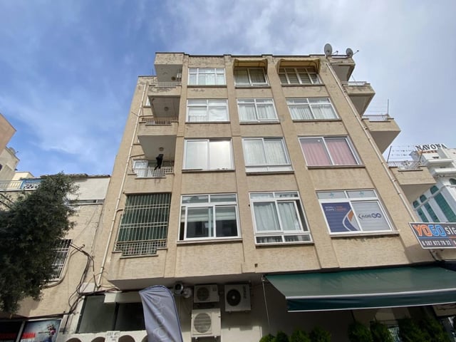 REMAX RİNA'DAN GMK ÜZERİ 3+1 FIRSAT DAİRE