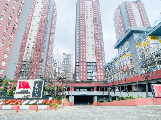 ÖZYURTLAR NTOWERS SİTESİ'NDE 2+1 *BOŞ* SATILIK DAİRE