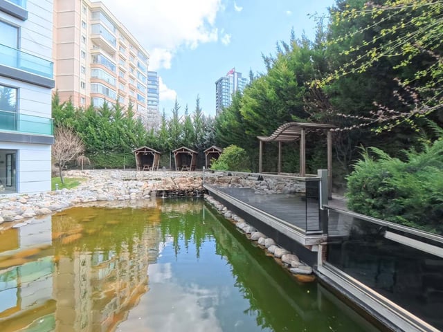 YAŞAMKENT GÖLPARK EVLERİ 4+1 GENİŞ KİRALIK DAİRE