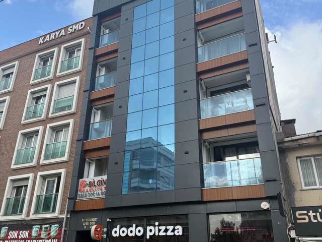 ÇIĞLI ATAŞEHIR TRAMVAY HATTI ÜZERI YENI BINA 2+1 KİRALIK DAIRE