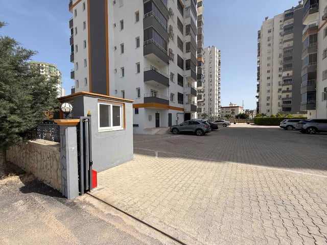 RE/MAX GÜNEYDEN SİLİFKEDE 4.5+1 HAVUZLU SİTE İÇERİSİNDE LÜX DAİRE
