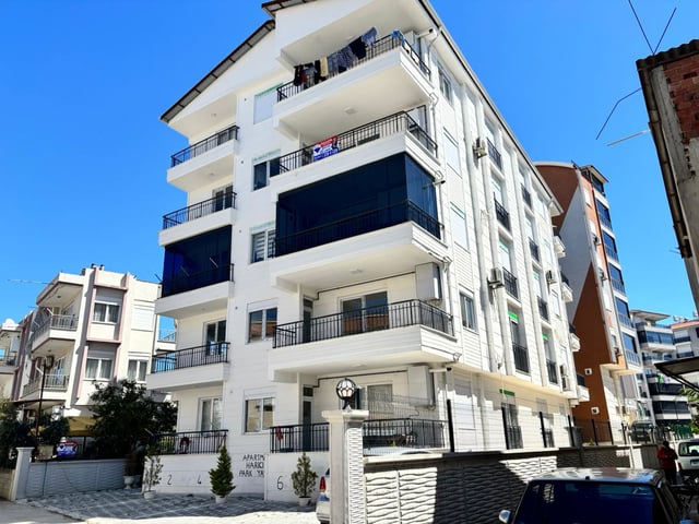 SERİK MERKEZDE SALI PAZARI YANI SATILIK 3+1 DAİRE