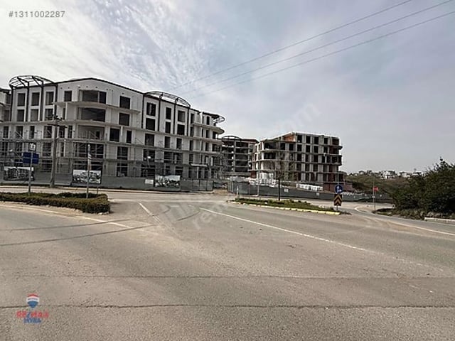 REMAX MYRA'DAN MANZARALI ASANSÖRLÜ KİRALIK 1+1 ÇATI DUBLEKS