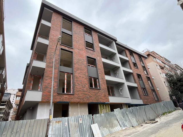 ÜSKÜDAN KISIKLI'DA, 130 M² 3+1 SIFIR SATILIK DAİRE