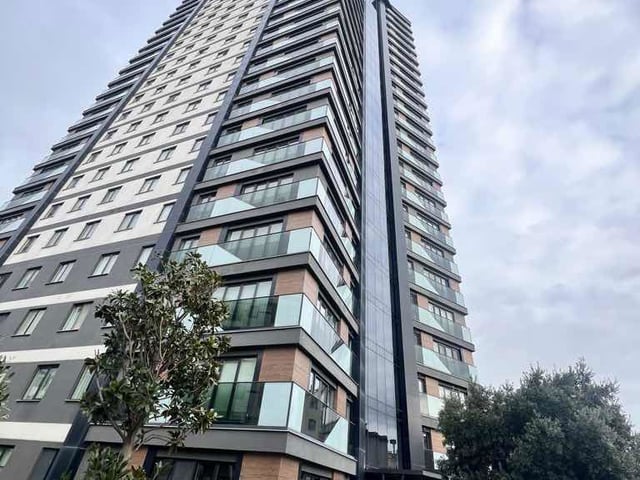 KARTALLİFE 'DA KİRALIK 2+1 DAİRE K.OTOPARK Y.HAVUZLU