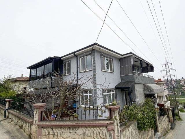 OTUZİKİEVLER MAHALLESİNDE MODERN 3,5+1 KİRALIK DAİRE