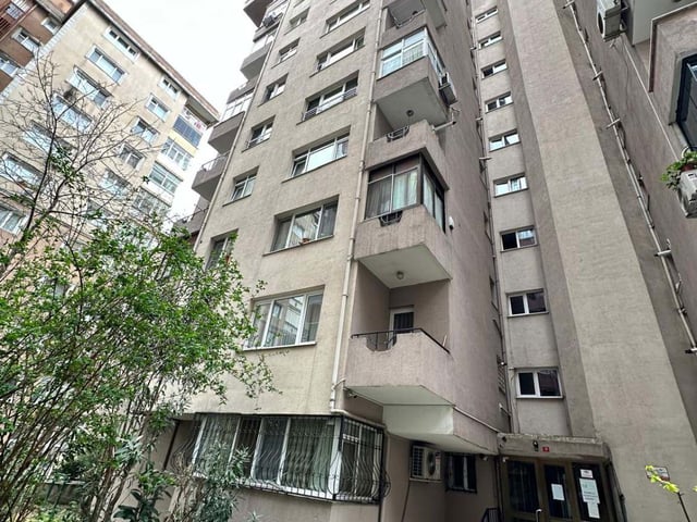 GÜNGÖREN OSMANİYE / TOZKOPARAN’DA, METROYA YÜRÜME MESAFESİNDE, SİTE İÇİNDE SATILIK DAİRE!
