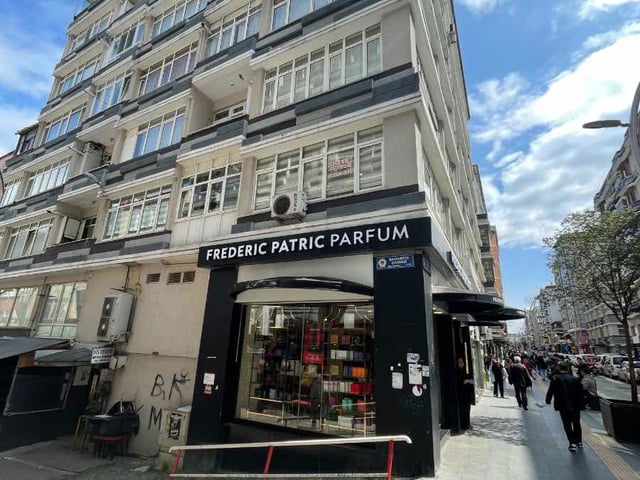 ÇİFLİK CADDESİNE CEPHE KİRALIK 2+1 DAİRE