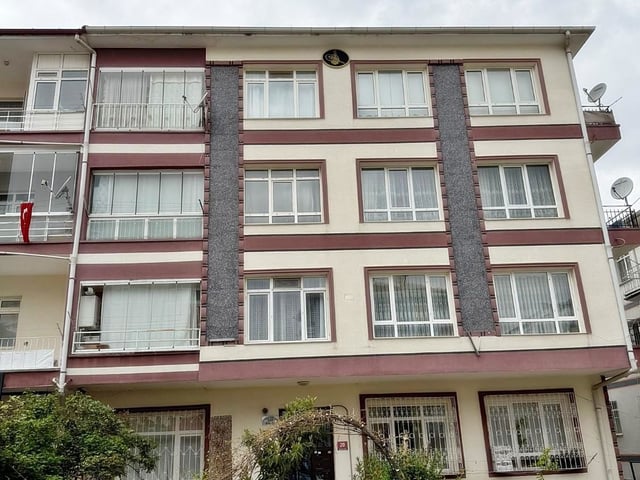 ABİDİNPAŞA MAHALLESİNDE METRO YAKINI 2+1 EŞYALI KİRALIK DAİRE