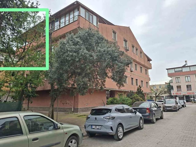YENISEHIR TRAMVAY DURAĞINA YAKIN TERASLI MERKEZI KONUMDA DUBLEX KIRALIK DAIRE