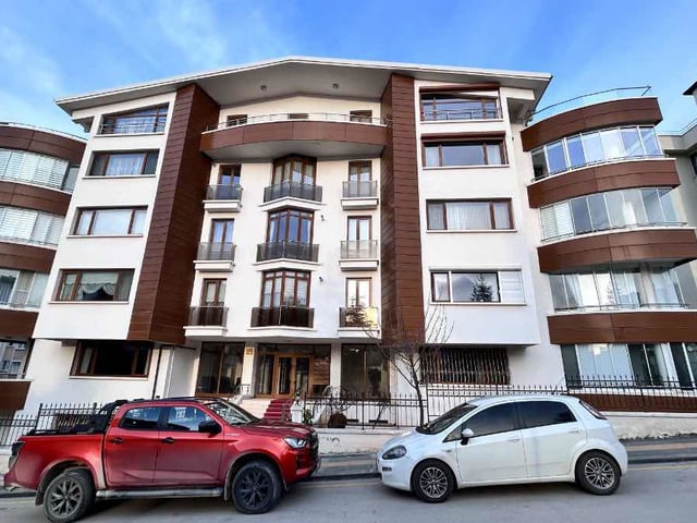 HİLAL MAHALLESİNDE BAKIMLI 3+1 KİRALIK DUBLEKS DAİRE