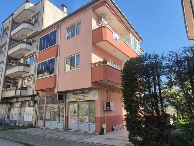 REMAX MAVİ'DEN ADAPAZARI MİTHATPAŞA MAH.DE 3+1 SATILIK DAİRE