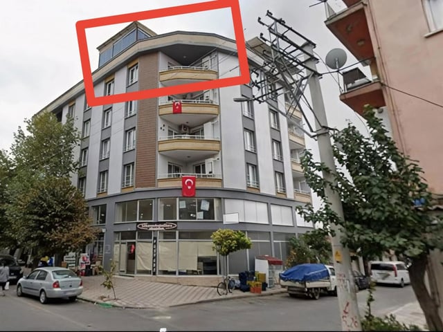 AKHİSAR REŞATBEYDE CADDE ÜSTÜ KÖŞE KONUM 4+1 DUBLEKS FIRSATI
