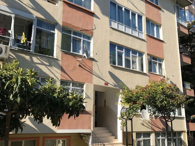MERDİVENKÖY ŞAİR ARŞİ  ÖZLEM SOKAK'DA KİRALIK 2+1