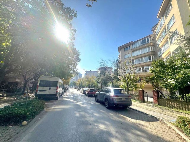REMAX BEYAZ IHSANIYE MAHALLESI SATILIK 3+1 DAIRE | KENTSEL DÖNÜŞÜMÜN EŞIĞINDE
