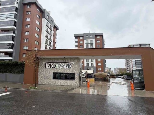 TRİO PARK’TA BAHÇE TERASLI 2+1 DAİRE