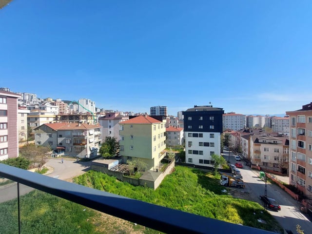 YAKACIK YENİ MAHALLE' DE 3+1 KİRALIK SIFIR DAİRE