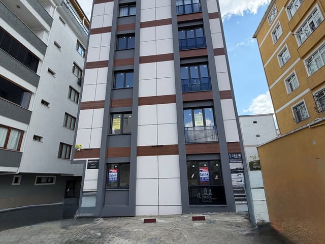 KARTAL HÜRRİYET MAHALLESİNDE SATILIK 2+1 SIFIR DAİRE