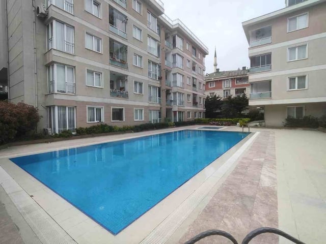 SEVİNÇ EVLERİ 2'DE 2+1 SATILIK BAHCE KATI DAİRE