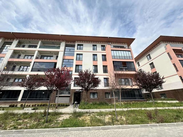 15 TEMMUZ 1.ETAP TOKİ KONUTLARINDA GENİŞ TİP 3+1
