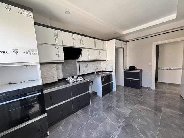 SERİK MERKEZDE SALI PAZARININ YANINDA SATILIK 3+1 DAİRE