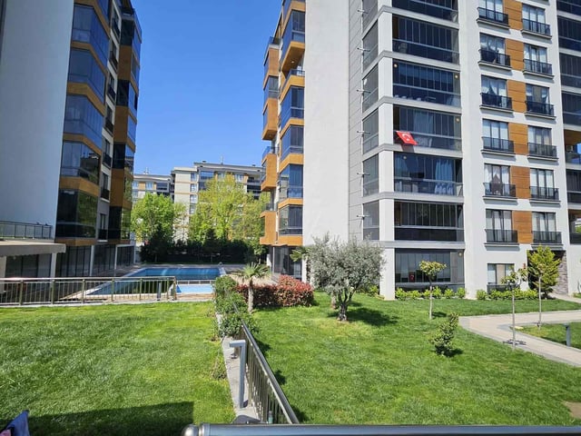 REMAX BEYAZ KÜLTÜR MAHALLESINDE YÜKSELEN PARK VIZYON’DA SATILIK 3+1 DAİRE