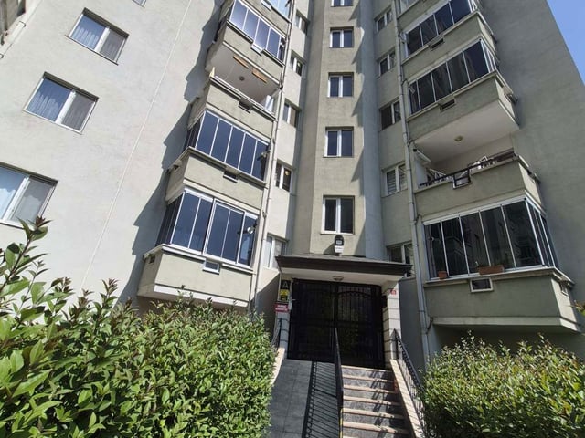 REMAX ADVANTAGE DEN 29 EKIM MAHALLESI SITE IÇI ARAKAT KIRALIK DAIRE