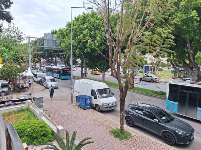 İSMET GÖKŞEN CAD ÜZERİ ACİL SATILIK 3+1 OFİS VEYA DAİRE