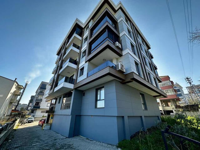 SİNOP YOLUNA 2. BİNA KİRALIK EŞYALI DAİRE