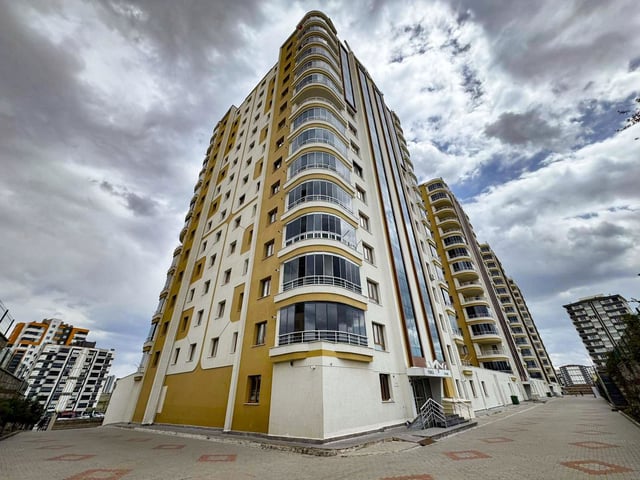 SERKENT YONCA SİTESİ 3+1 KİRALIK LÜKS DAİRE