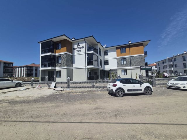 SAKARYA ARİFİYEDE CAZİP FİYATLI YATIRIM FIRSATI