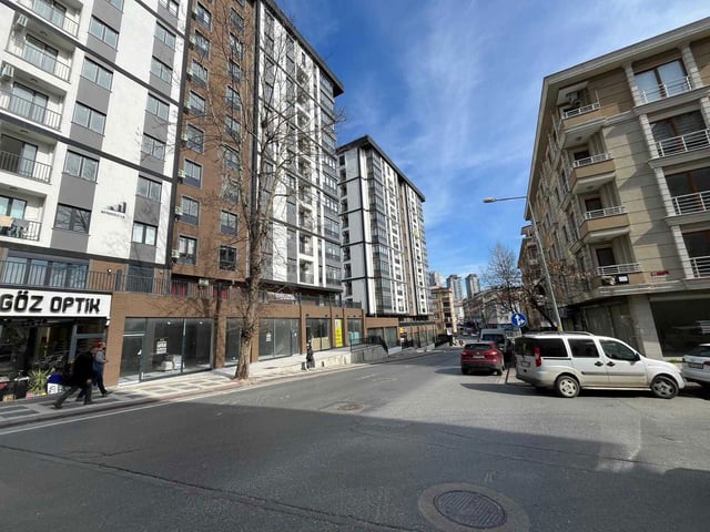 ÜMRANIYE METRONOM'DA SATILIK 2+1 LÜKS DAIRE (65M²)