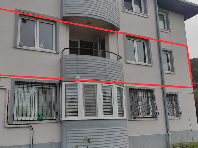 REMAX FREKANSTAN SUBAŞI KALICI KONUTLARDA YENILENMIŞ ARA KAT 3+1