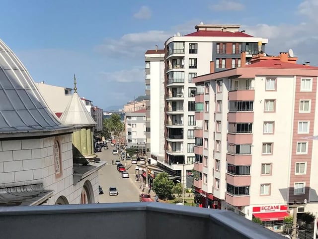 RE/MAX NADİR’DEN TEYYAREDÜZÜ’NDE HAZIR KİRACILI 140 M² YATIRIMLIK SATILIK DAİRE!