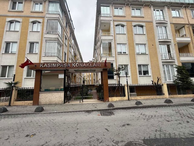 REMAX PRO TUBA'DAN KASIMPAŞA KONAKLARINDA FIRSAT 2,5+1