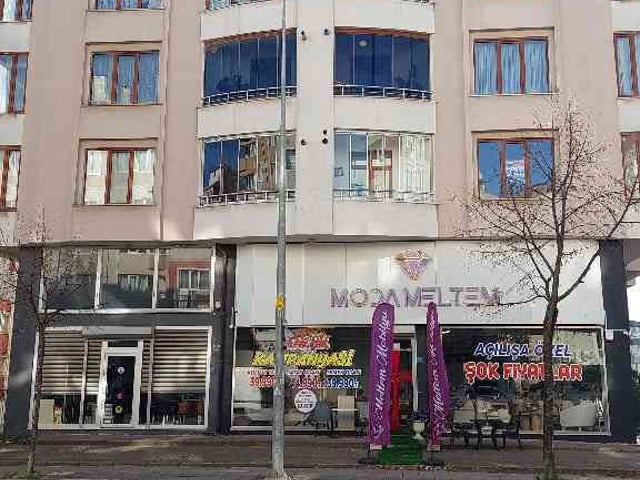 MUHİTTİN MAHALLESİNDE EBEVEYN BANYOLU SATILIK 3+1  DAİRE