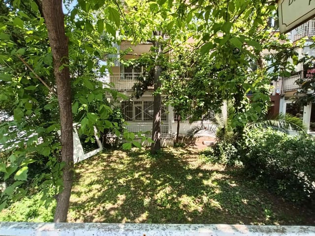 REMAX ADVANTAGE KÜKÜRTLÜ'DE BENZERSİZ LOKASYON KİRALIK 3+1 DAİRE