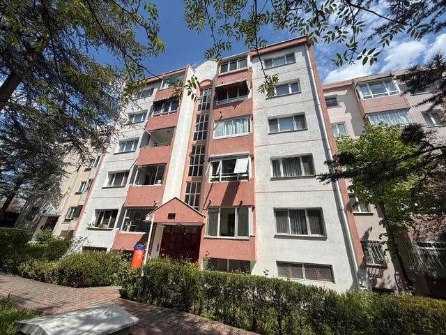 ERYAMAN BETONTAŞ BLOKLARI KÖK TAPU SATILIK 2+1 DARE