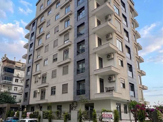 KONYAALTI UNCALI‘DA ROYAL PREMİUM SİTESİ‘NDE 2 + 1 DAİRE